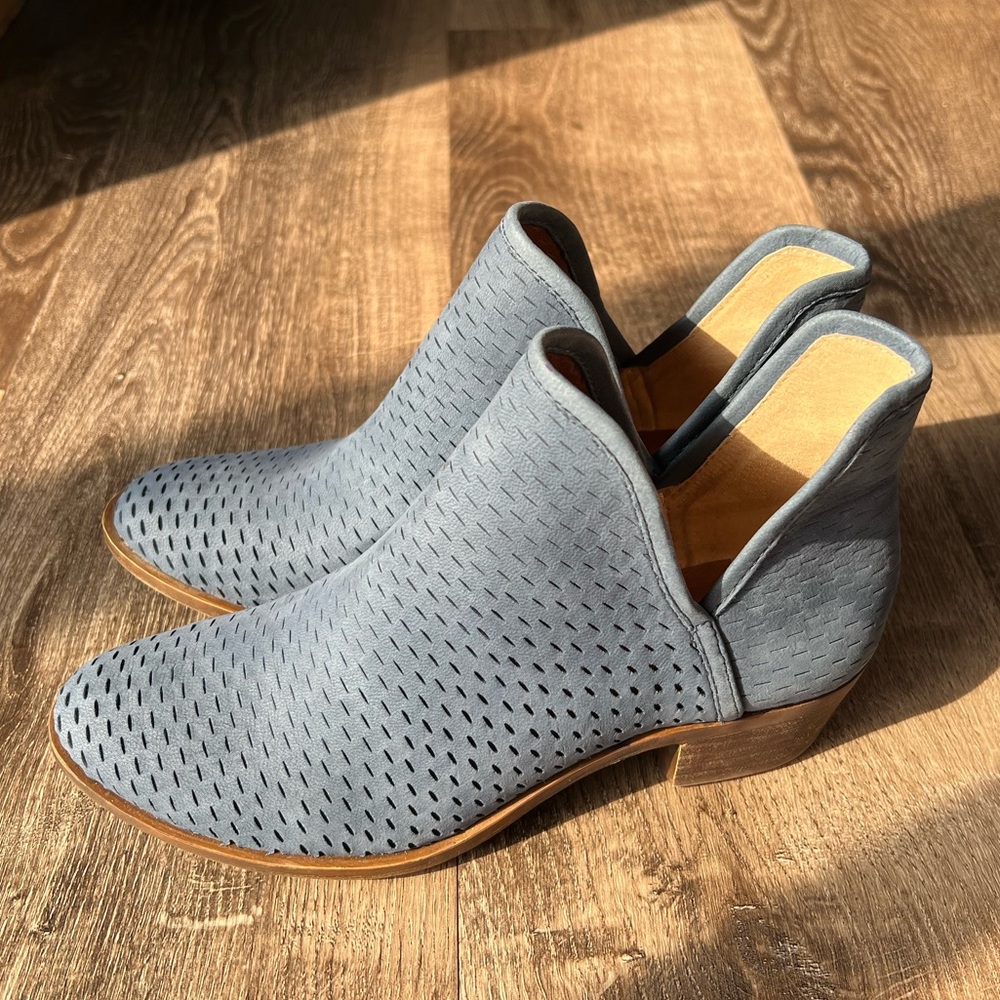 Lucky Brand blue leather booties